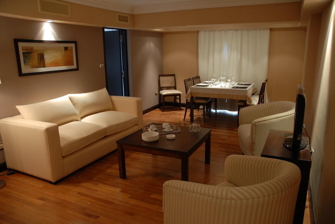 Premium Tower Suites Mendoza Exterior foto